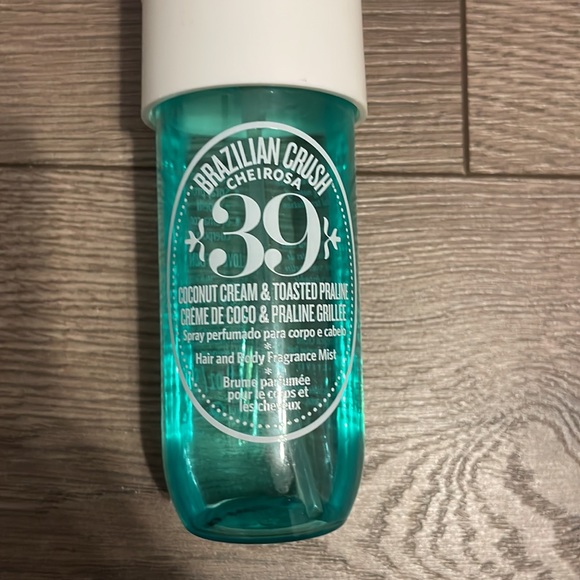 Sol De Janeiro 39 Scent Body Spray & Cream - Picture 3 of 3